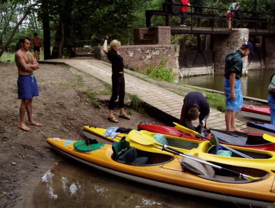 Zdjęcia z naszych spływów kajakowych - krutynia-1-10-08-2005