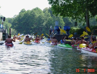 Zdjęcia z naszych spływów kajakowych - krutynia-17-07-26-07-2006-najbardziej-rozrywkowy-splyw-w-historii-firmy