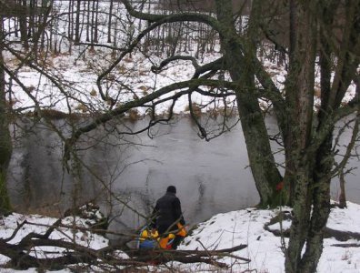 Zdjęcia z naszych spływów kajakowych - marcin-i-olaf-3-dniowy-zimowy-splyw-krutynia-z-noclegami-pod-namiotem-31-01-2007-03-02-20007