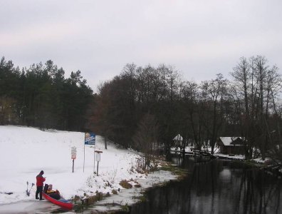 Zdjęcia z naszych spływów kajakowych - marcin-i-olaf-3-dniowy-zimowy-splyw-krutynia-z-noclegami-pod-namiotem-31-01-2007-03-02-20007